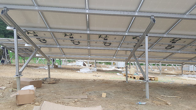 Componentes de soporte solar de tornillo de tierra galvanizado